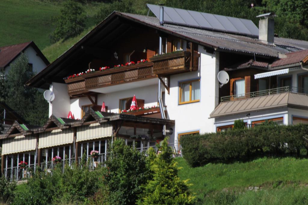 Hotel-Cafe-Restaurant Matzelsdorfer Hof Millstatt Exterior photo